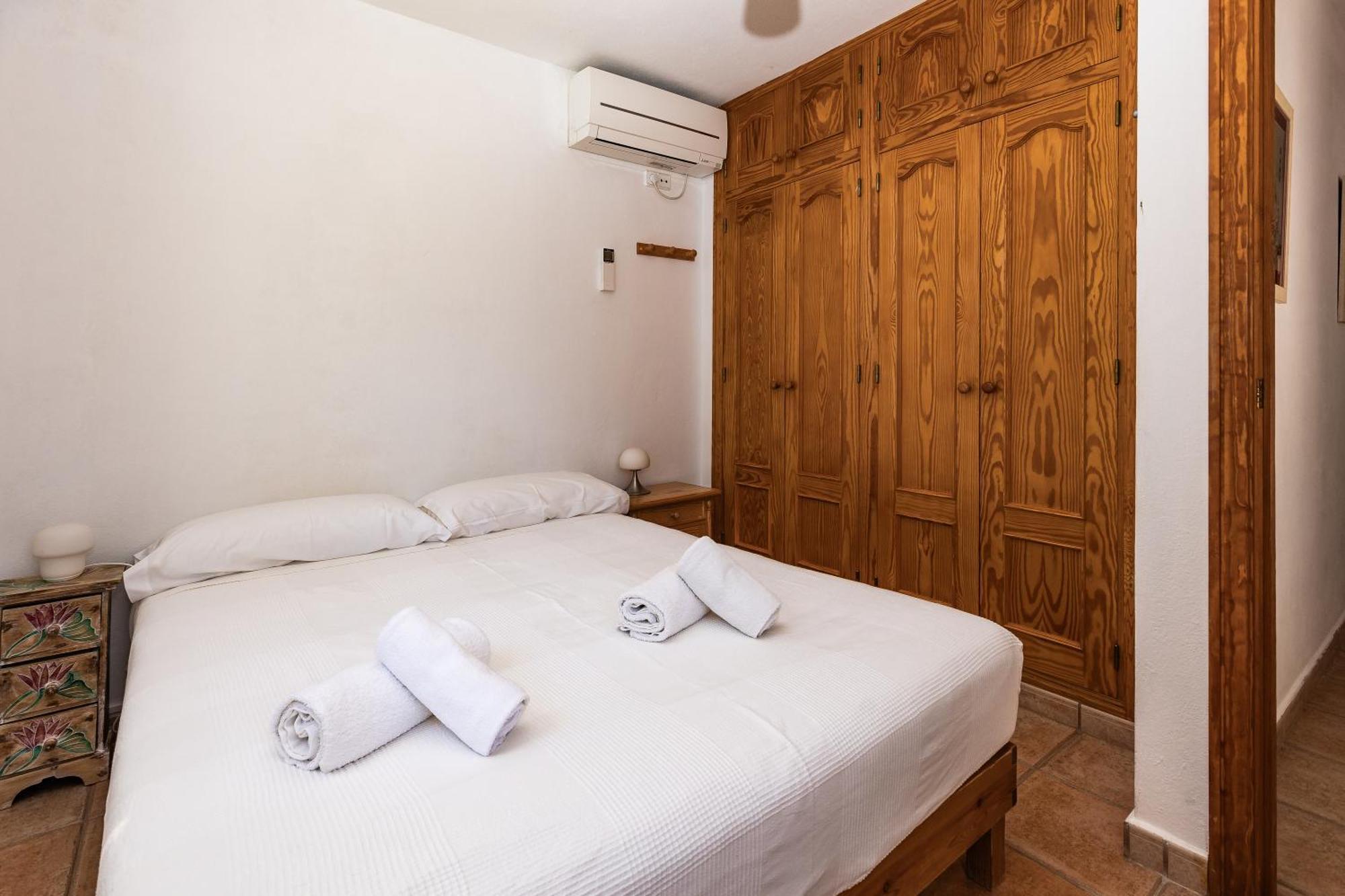 Charming Villa With Pool, Can Toni Mateu. Làng Sant Carles de Paralta Ngoại thất bức ảnh